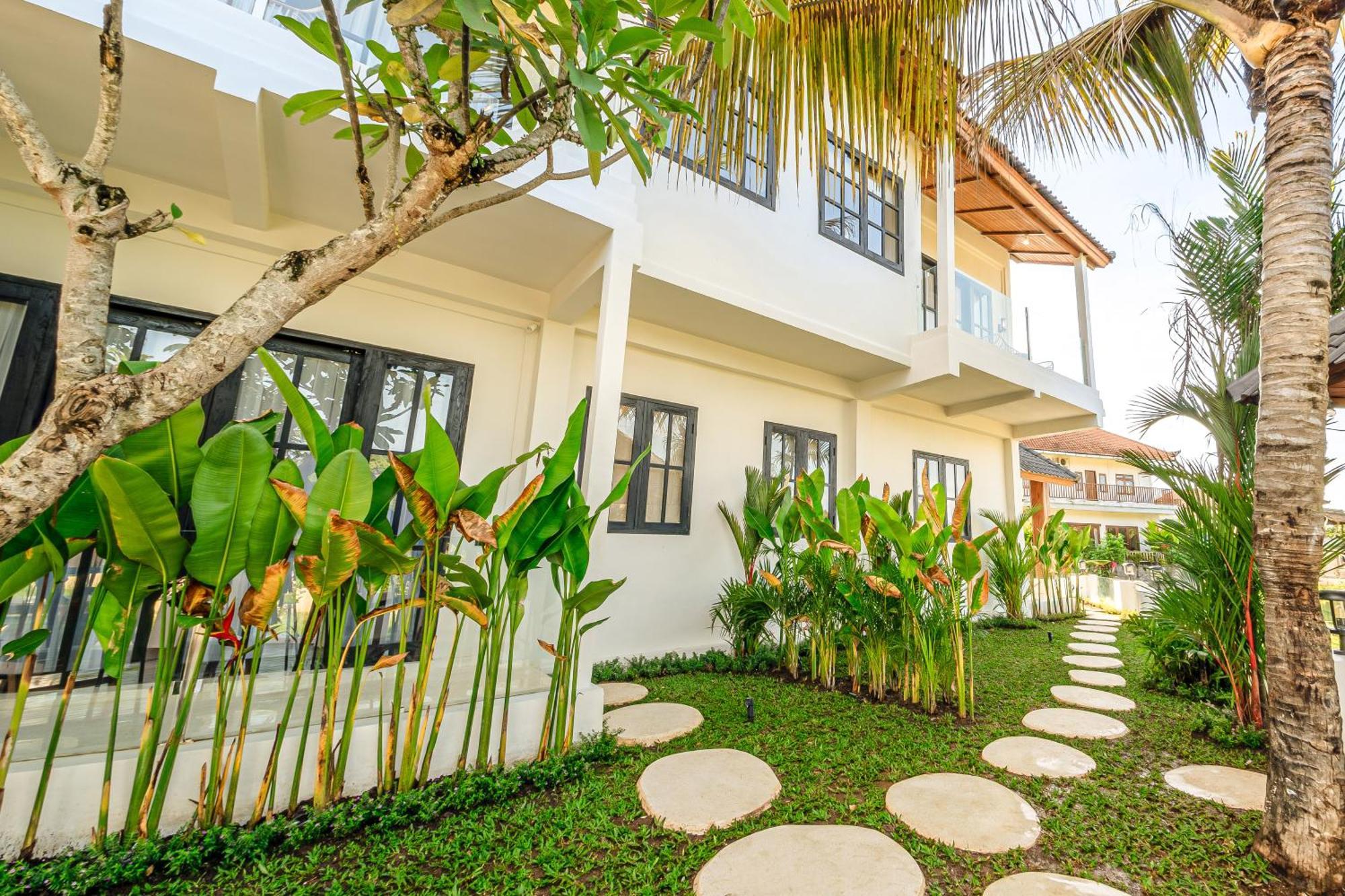 Sarang Apartments By Evdekimi Ubud Exteriör bild